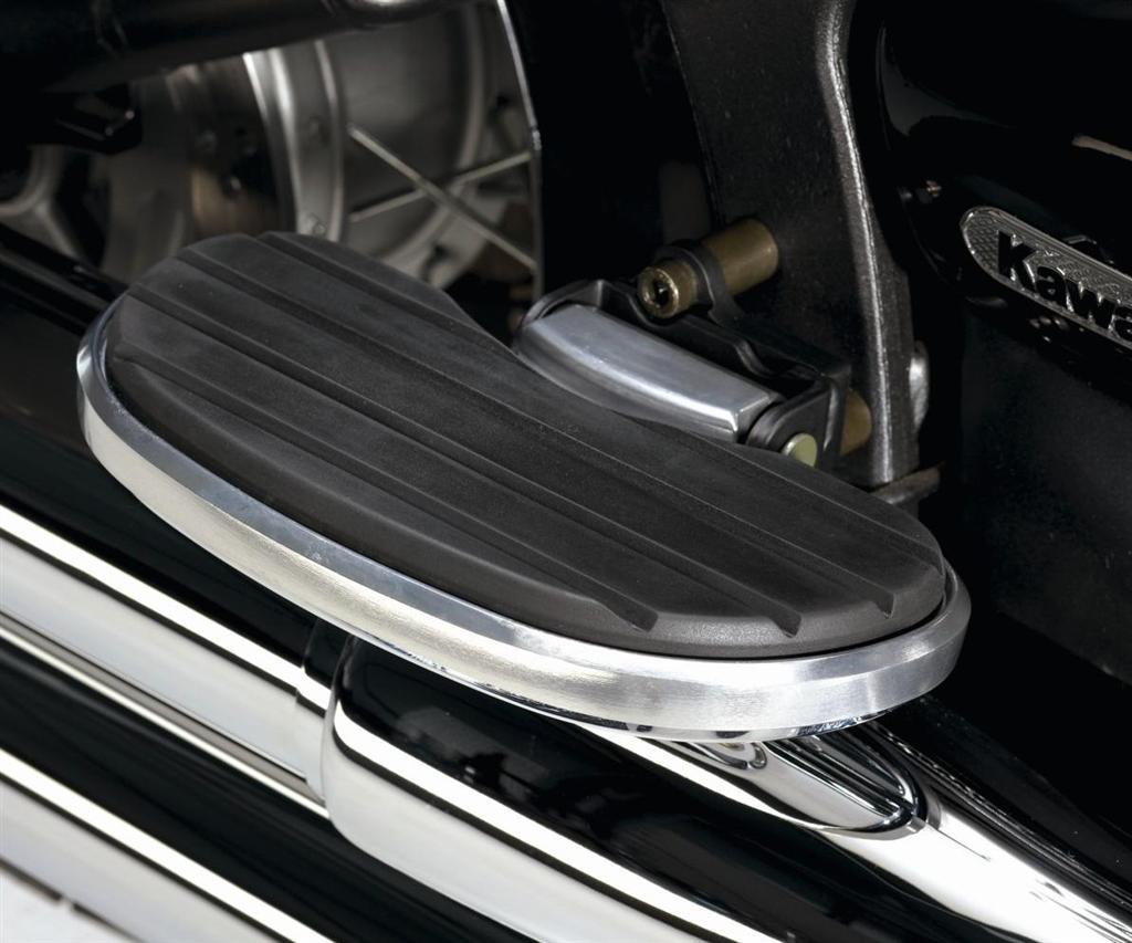 Footrests, rear Vulcan900 Classic 2016 Original Kawasaki