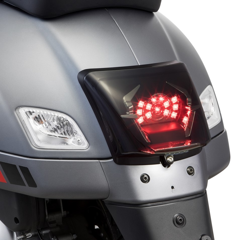 Taillight MK II LED for Vespa GTS/GTS Super/GTV/GT 60 125-300cc (-'13), tinted