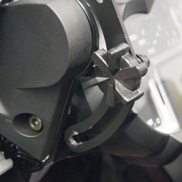 Windshield reinforcement bracket for BMW R 1200 GS LC /Adventure LC, R 1250 GS, black