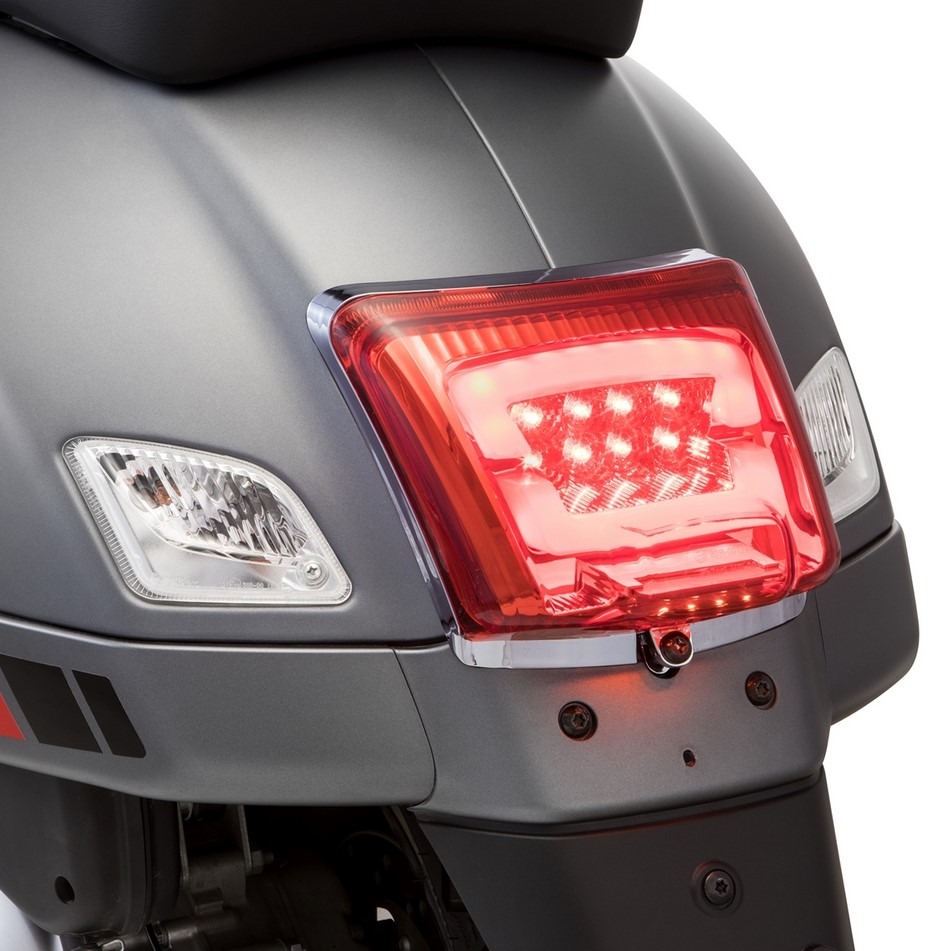Tail light LED for Vespa GTS/GTS Super/GTV/GT 60 125-300cc (-'13), red