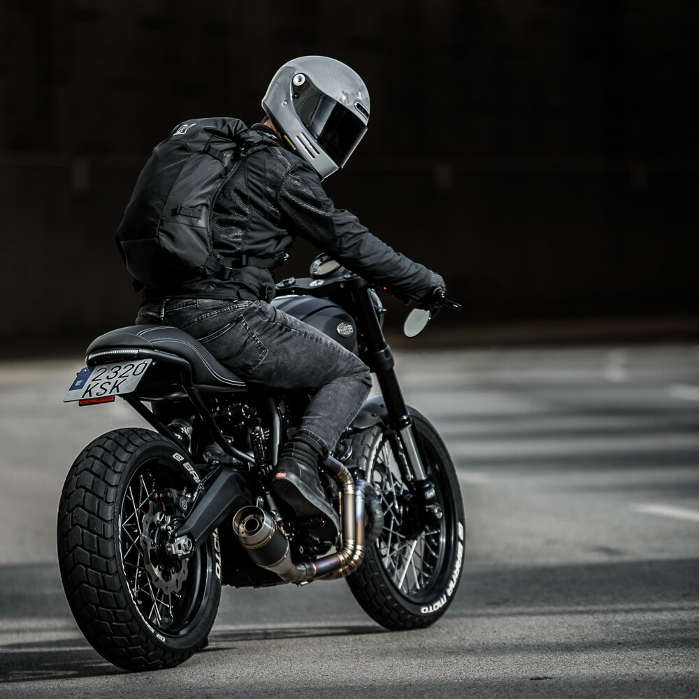Kriega R16 backpack