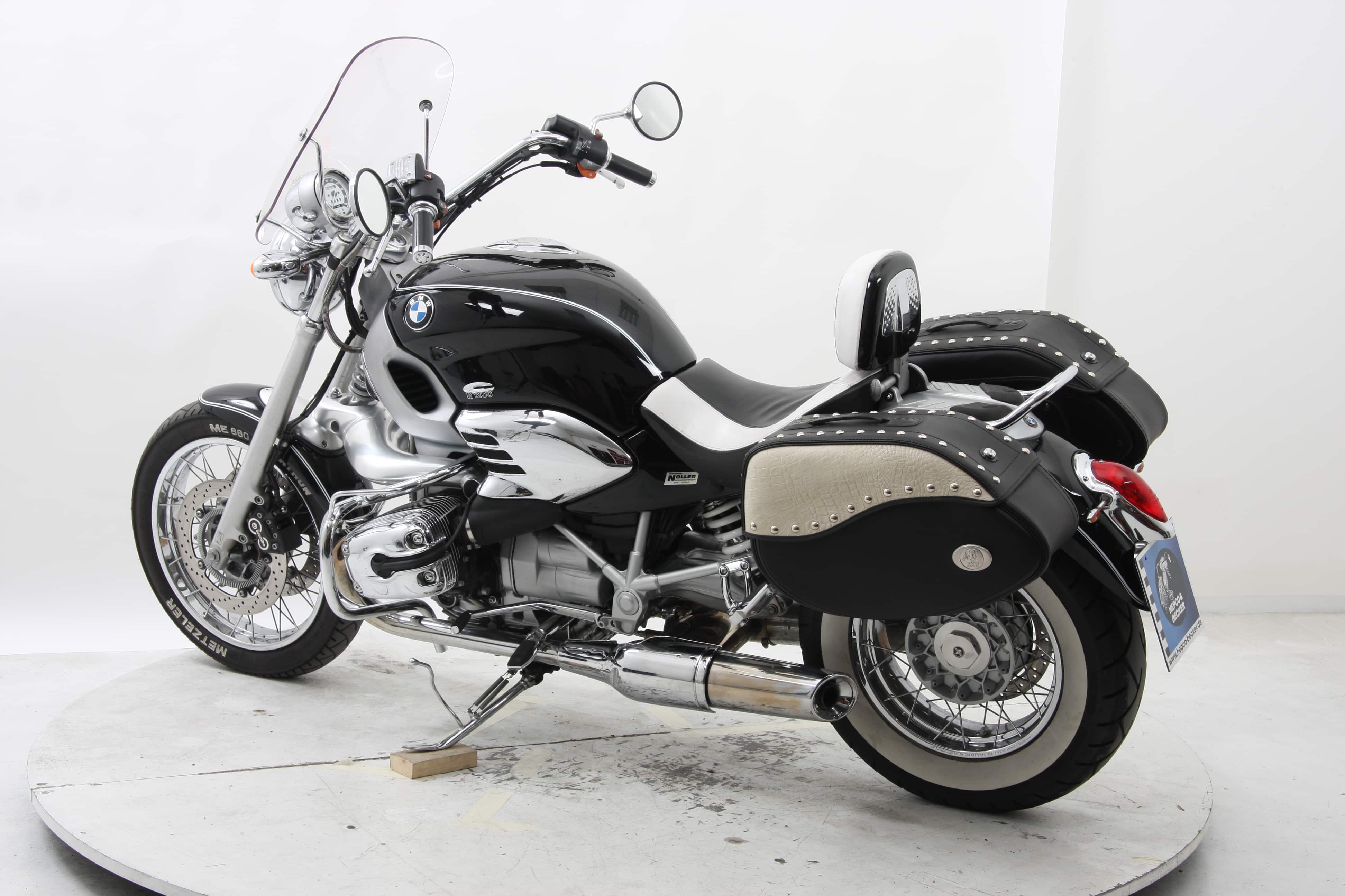 C-Bow side carrier chrome for BMW R 850 C (00-04)/R 1200 C (97-04) Hepco & Becker