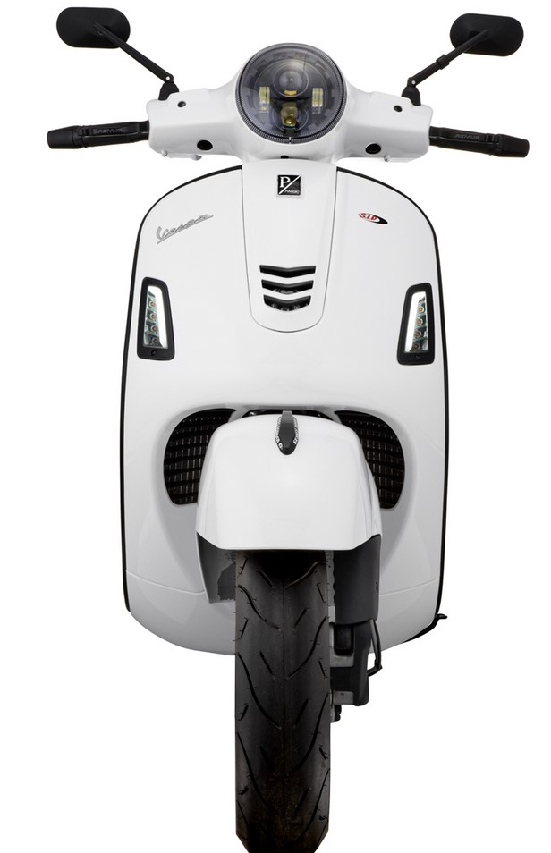 Turn signal kit front left/right for Vespa GTS/GTS Super/GTV 125-300cc ('14-), tinted