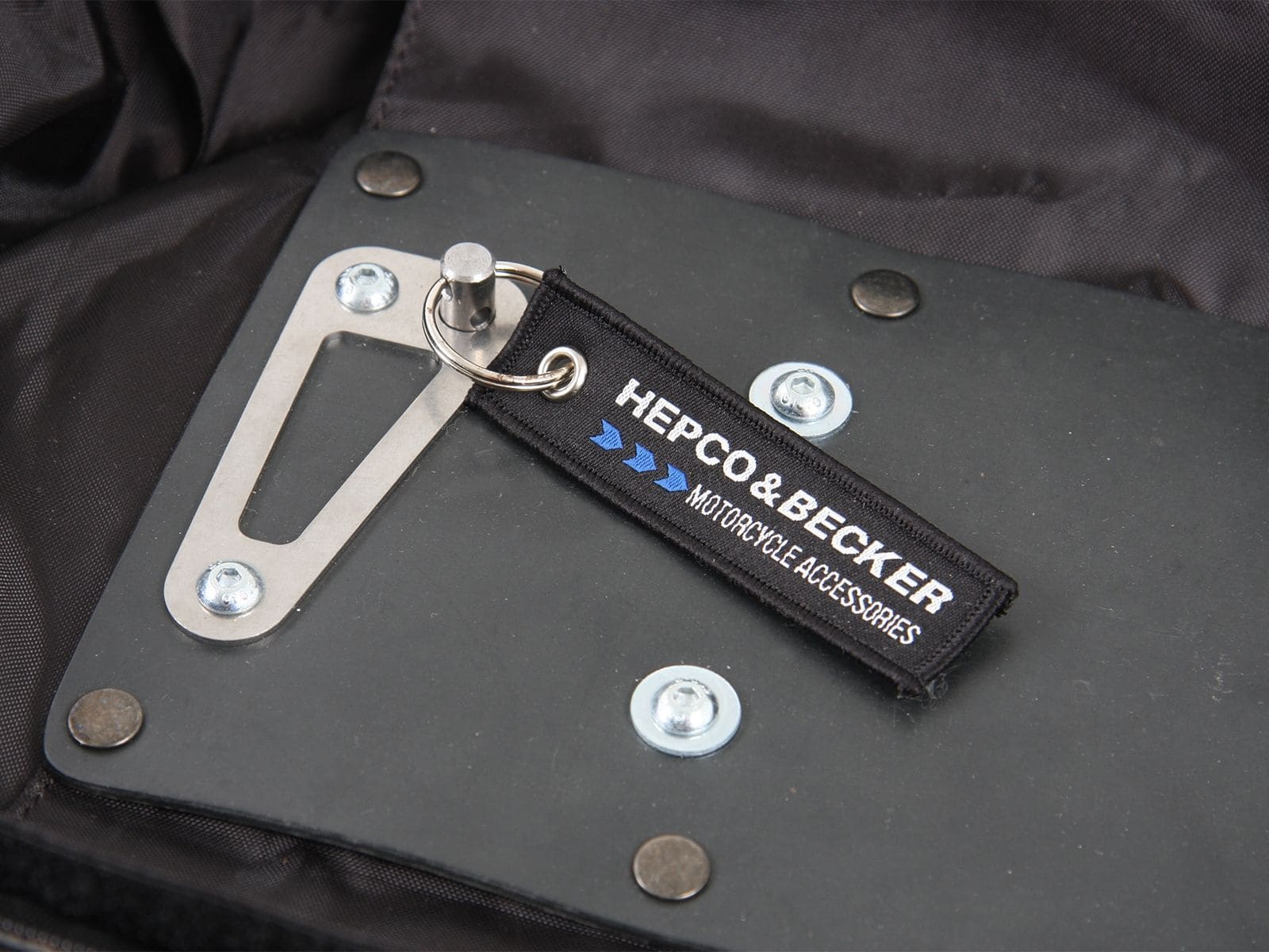 Anti-theft device for Lock-it/Basic tank bags and rear bags Hepco & Becker