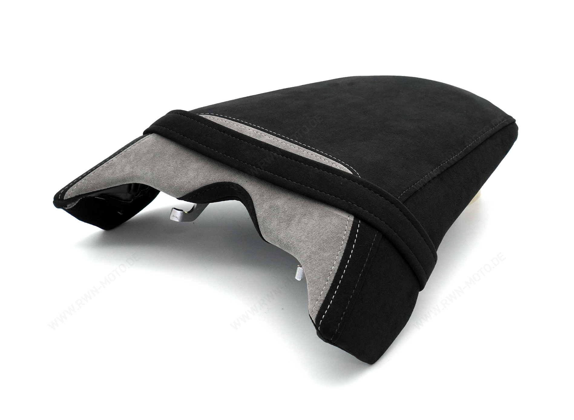 Alcantara pillion seat for Honda CB1000R 2021-