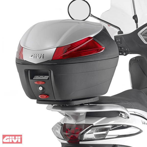 Givi topcase mounting kit for Piaggio carrier for Piaggio Liberty 50 125 150 iGet 02 - 2017