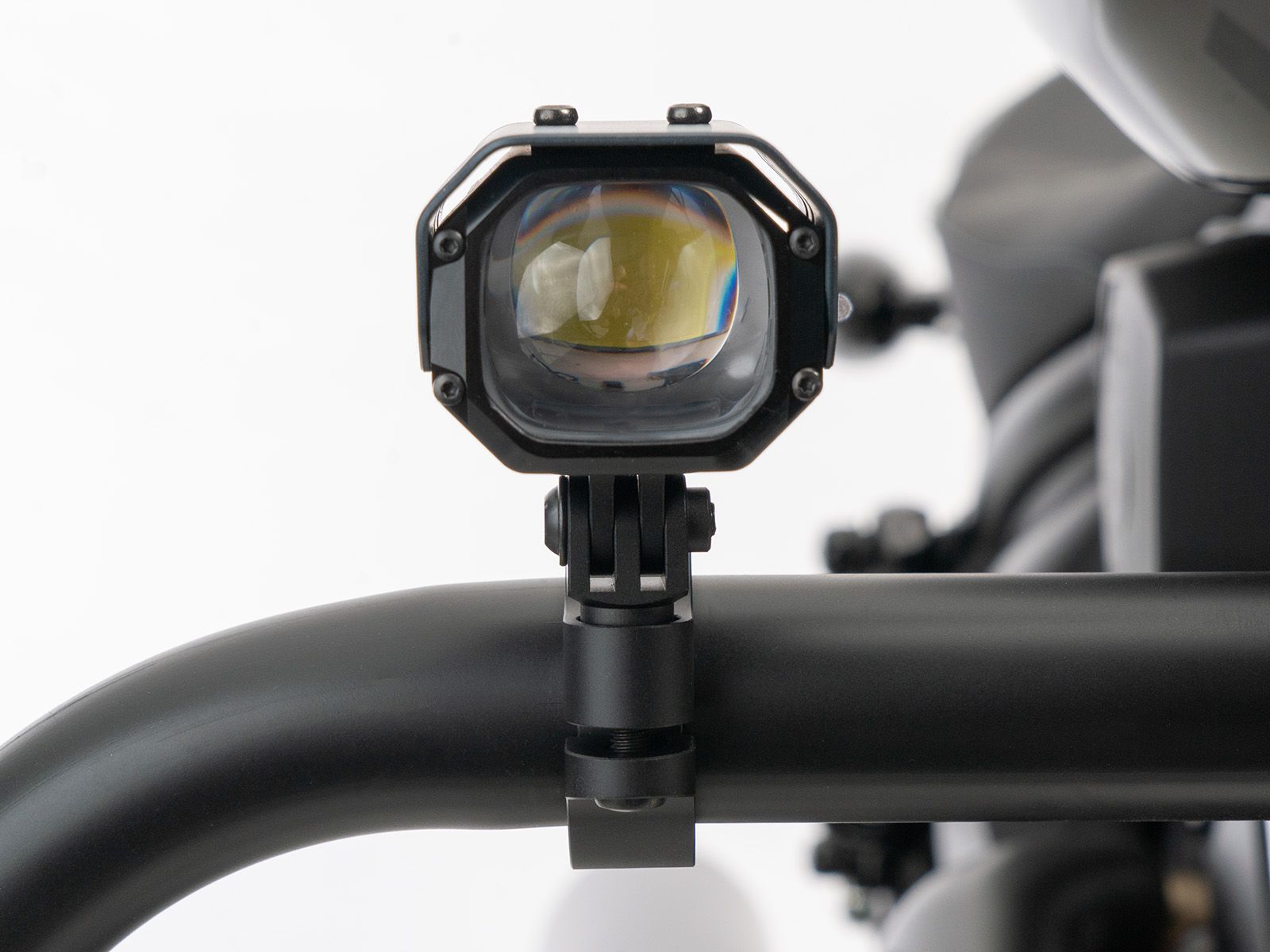 LED auxiliary headlight Nova incl. universal mounting for tube Ø25-32mm Hepco & Becker