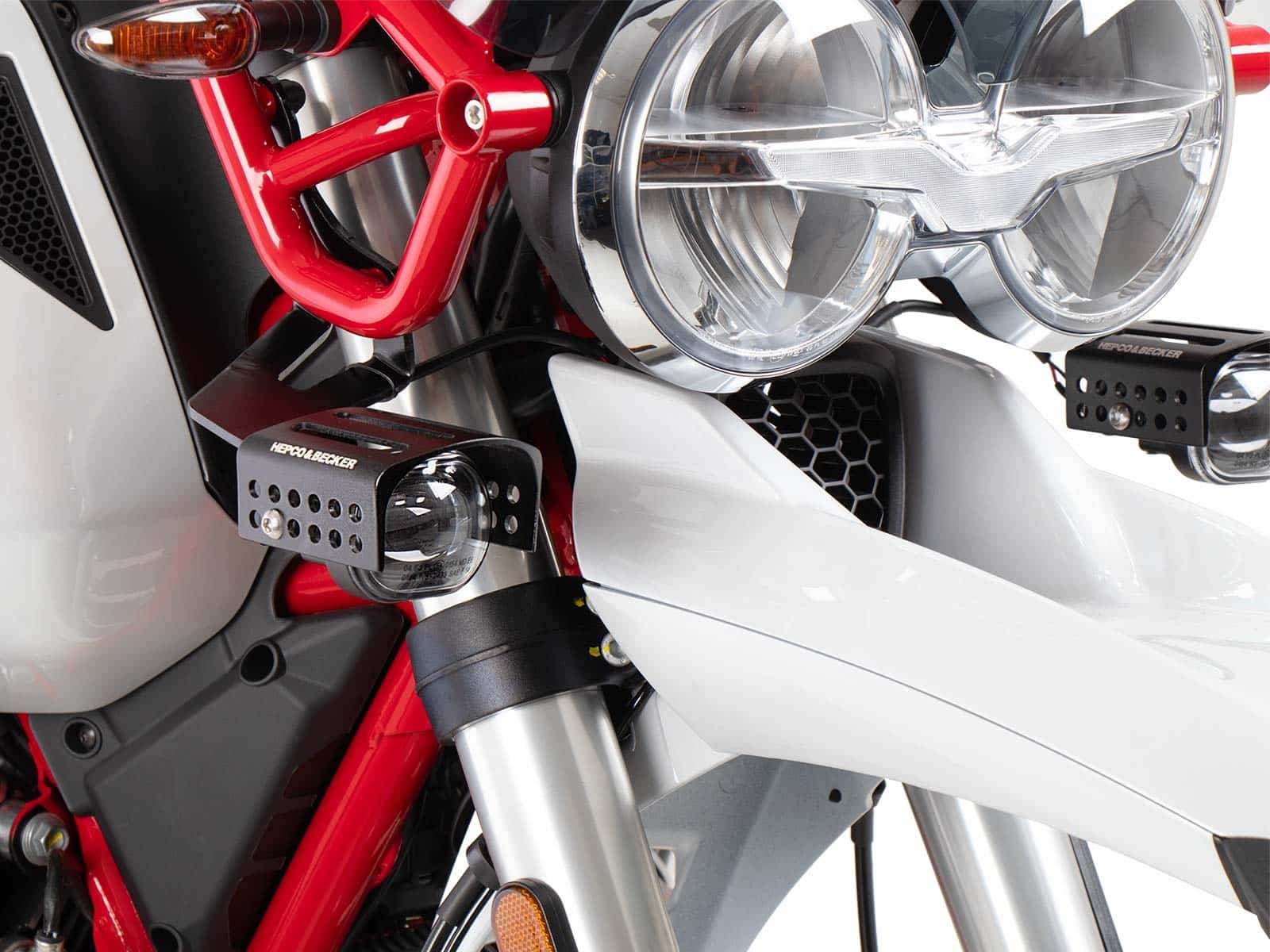 Auxiliary headlight for Moto Guzzi V85 TT Hepco & Becker