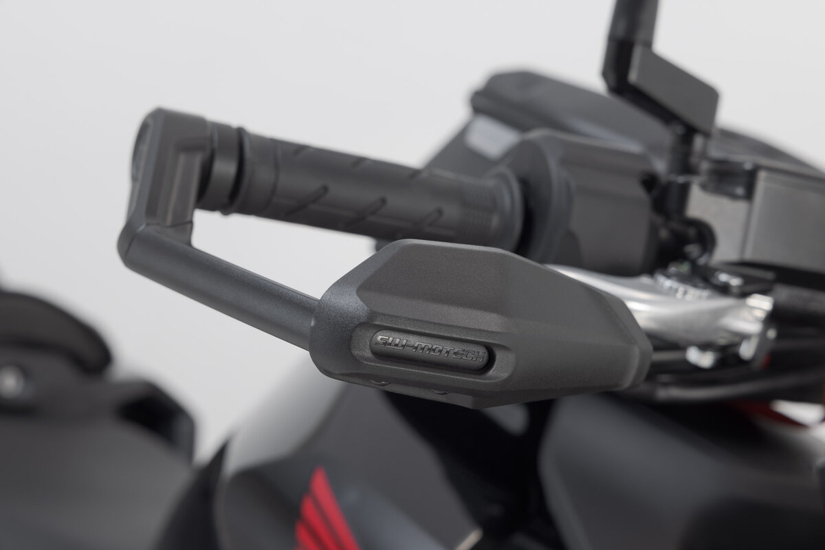 SW-Motech Lever guards with wind deflector for Honda CB 750 Hornet (23-) - SW Motech