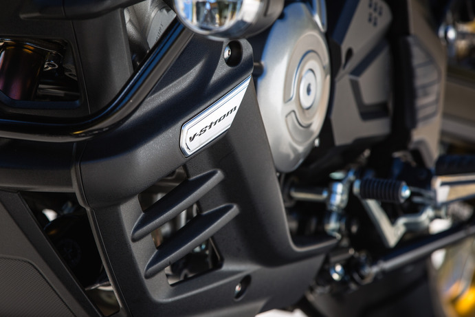 Bow spoiler for Suzuki V-Strom 650 BJ. 2011-
