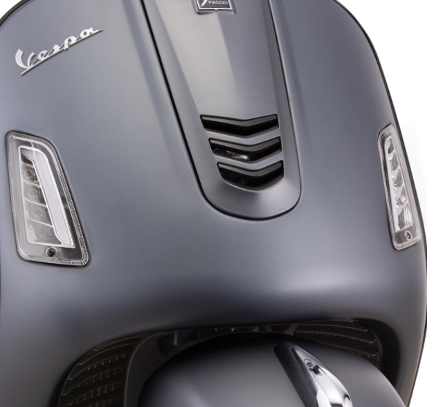 Turn signal kit front & rear for Vespa GTS/GTS Super/GTV 125-300cc ('14-), clear