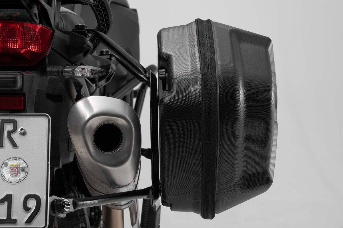 AERO ABS side case system for Moto Guzzi V85 TT