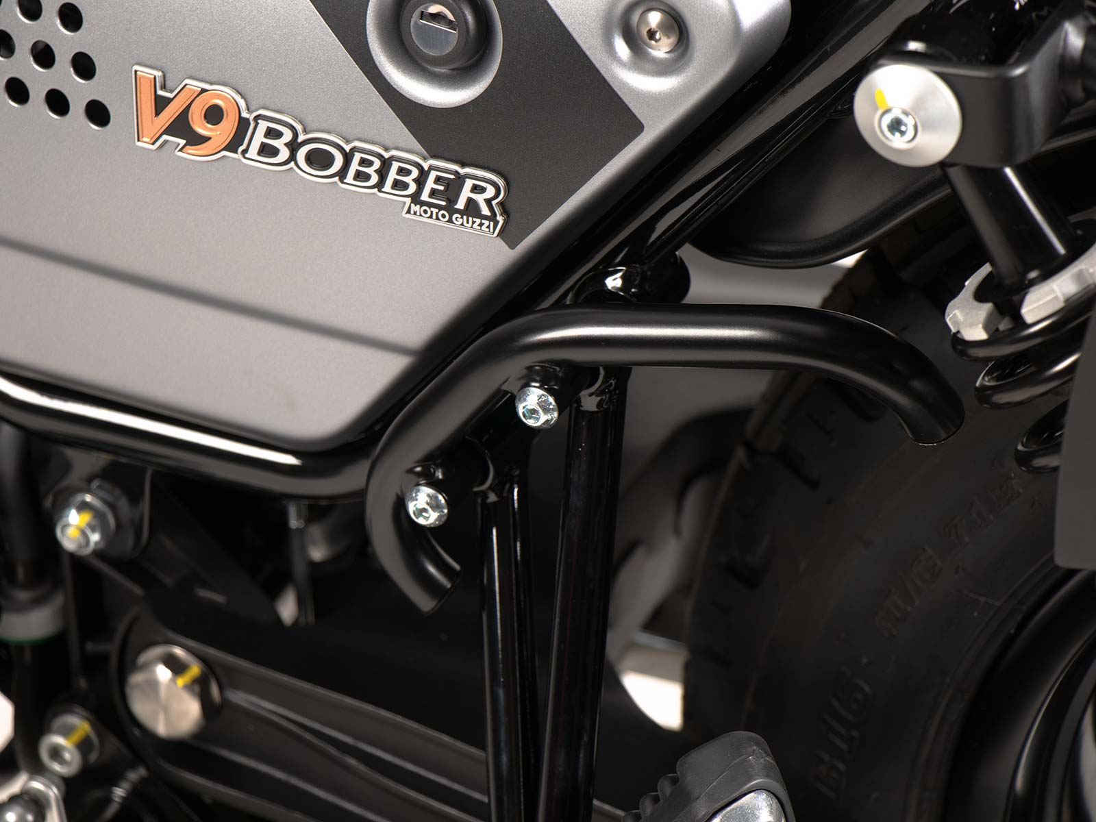 Jacking lever for Moto Guzzi V9 Bobber/Special Edition (21-) Hepco & Becker