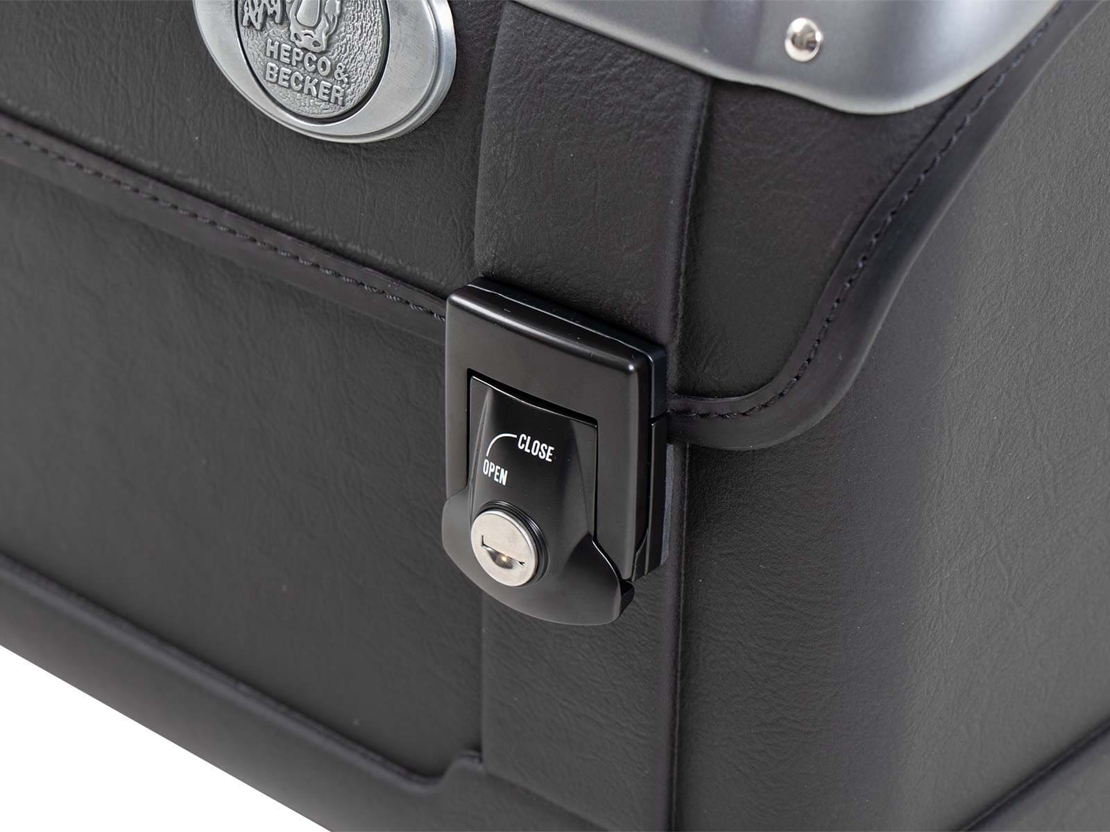Side case set Strayker 16L for C-Bow holder Hepco & Becker