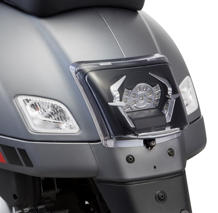 Frame taillight conversion for Vespa GTS/GTS Super/GTV 125-300cc ('14-'18), chrome