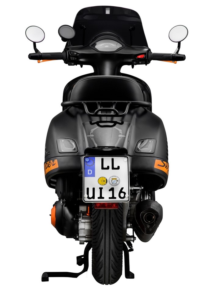 Taillight MK II LED for Vespa GTS/GTS Super/GTV/GT 60 125-300cc (-'13), tinted