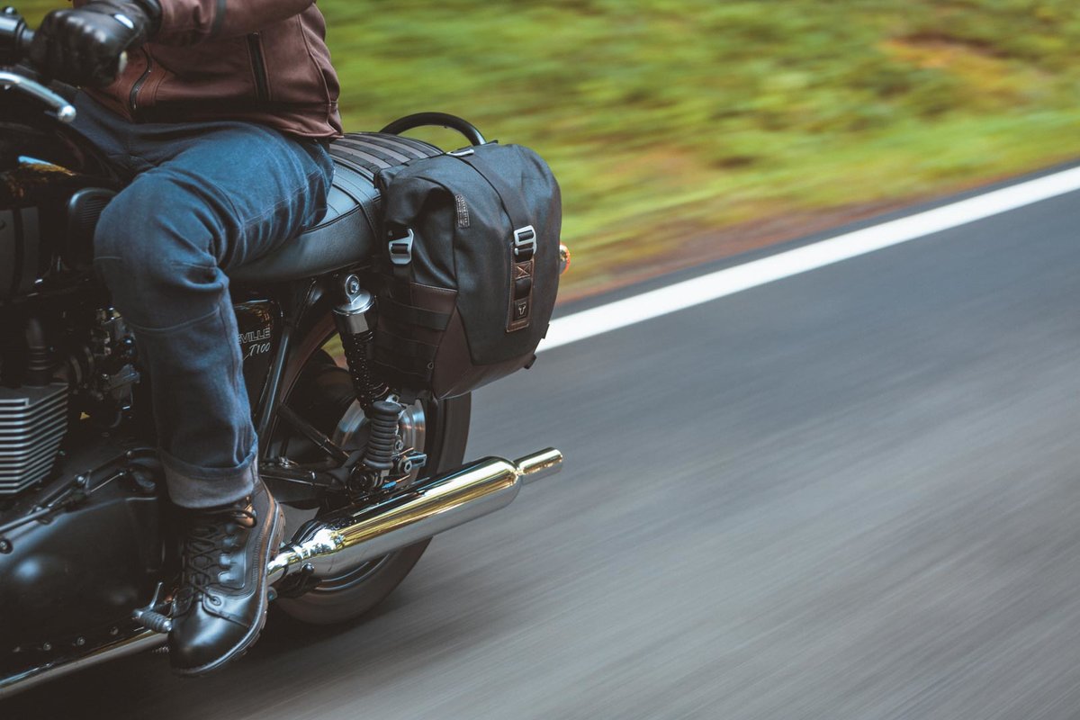 SW-Motech Legend Gear saddlebag set. Left LS2 (13.5 l) / right LS2 (13.5 l) including SLS