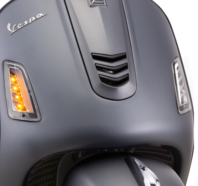 Turn signal kit front & rear for Vespa GTS/GTS Super/GTV/GT 60/GT/GT L ('03-'13), clear