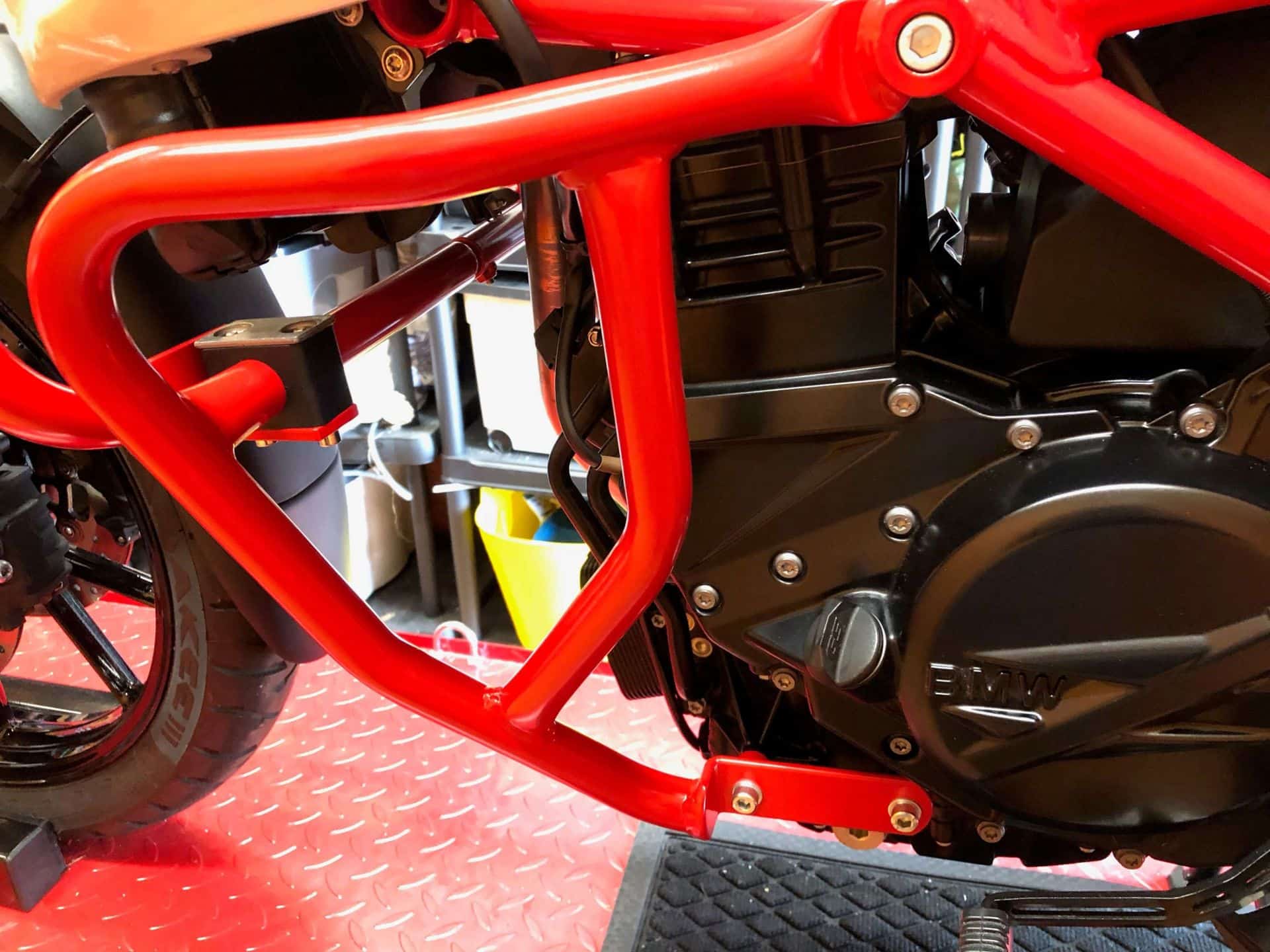 Engine guard red for BMW F 800 GS (08-18) Hepco & Becker