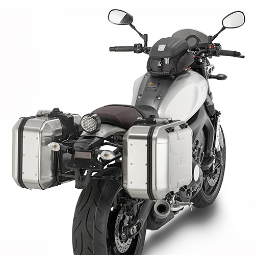 Trekker 30 Dolomiti MONOKEY top case / side case aluminum Givi