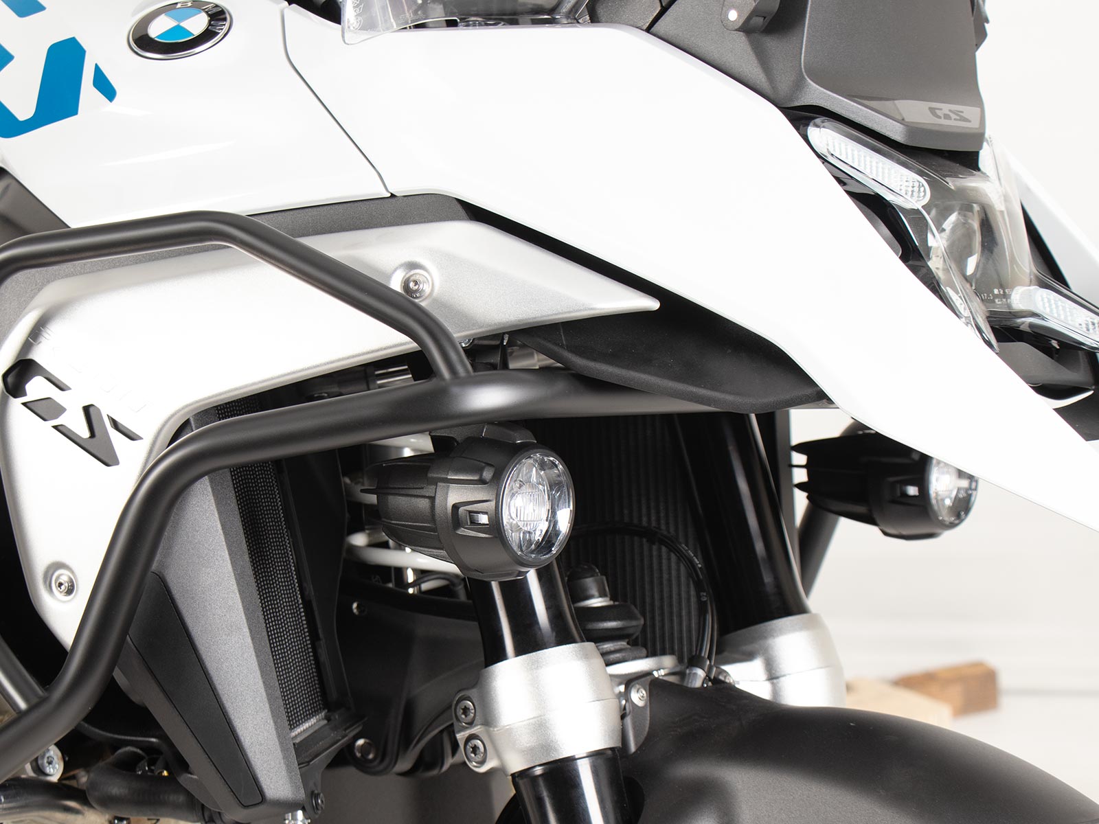 Holder for original fog light for BMW R 1300 GS (23-) Hepco & Becker