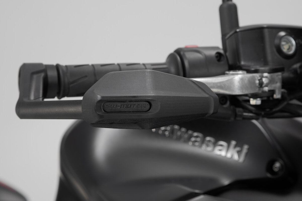 SW-Motech lever protectors with wind deflector for Kawasaki Z 1100 /SE (26-) / Z 650 S (26-)