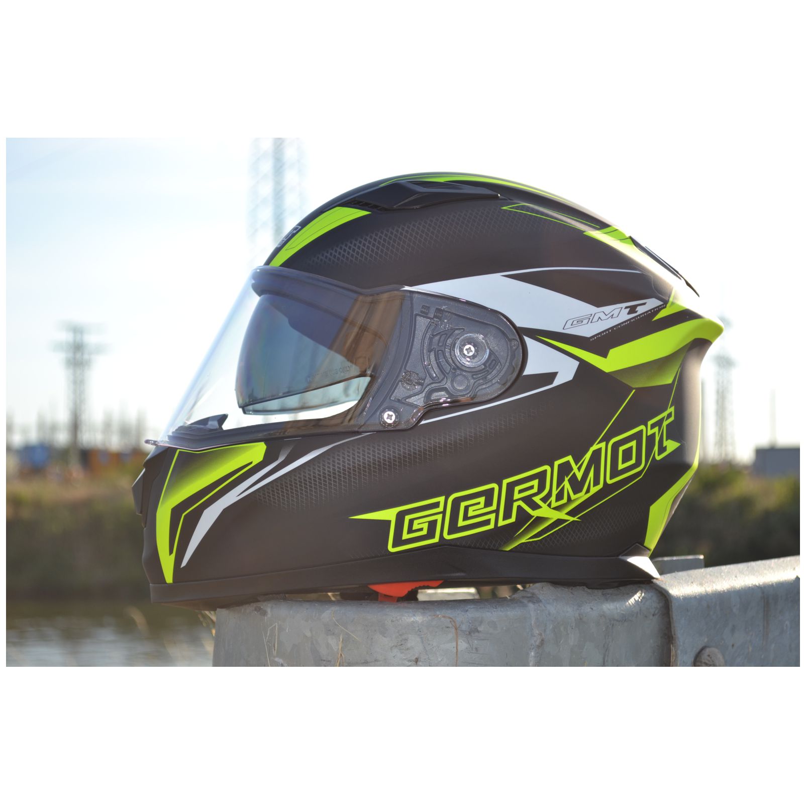 Germot full-face helmet GM 330, matte black / fluo yellow