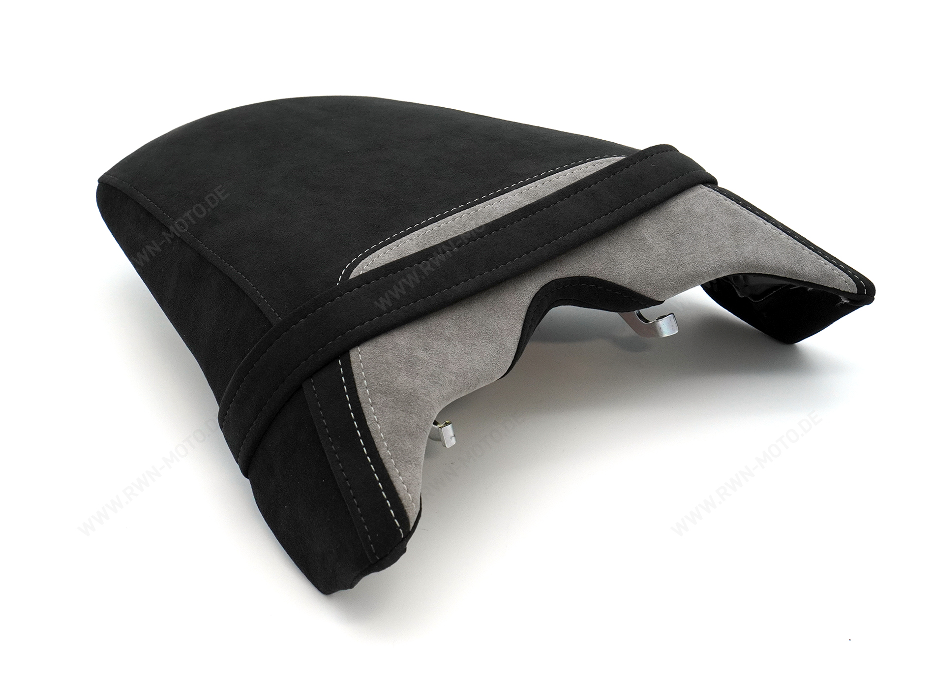 Alcantara pillion seat for Honda CB1000R 2021-