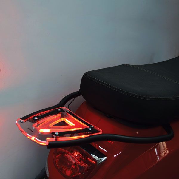 Luggage carrier black for Vespa LX - Isotta