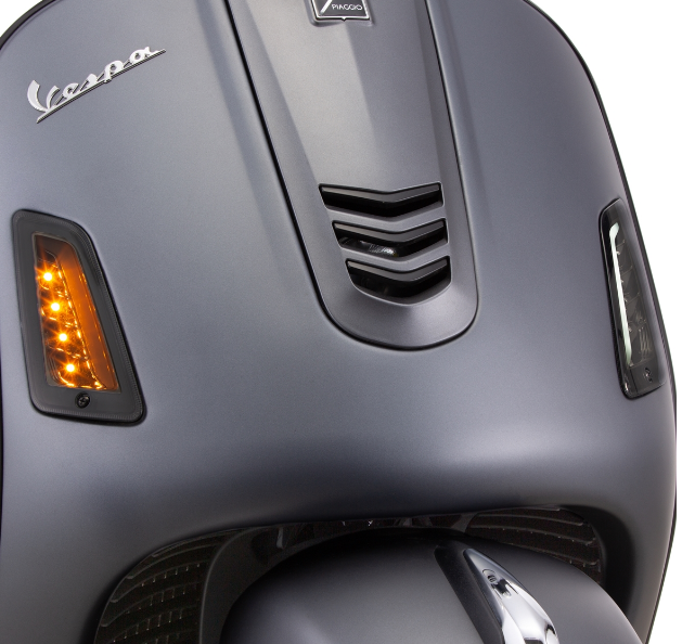 Turn signal kit front & rear for Vespa GTS/GTS Super/GTV 125-300cc ('14-), tinted