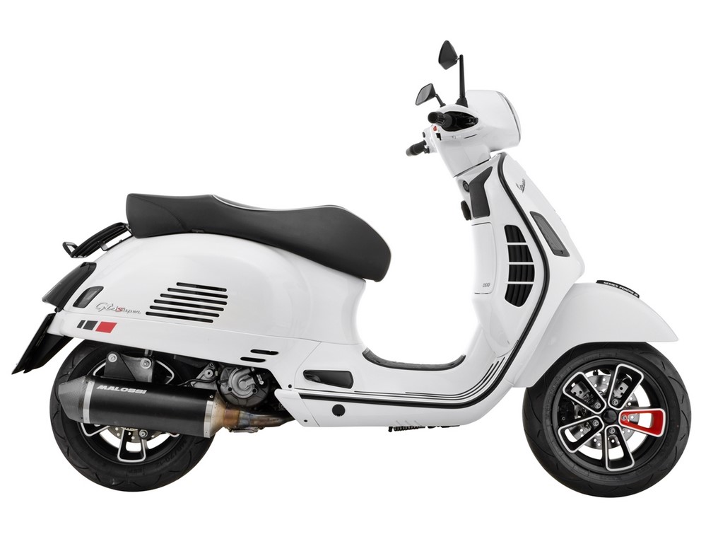 Turn signal kit rear left/right for Vespa GTS/GTS Super/GTV/GT 60/GT/GT L ('03-'13), tinted