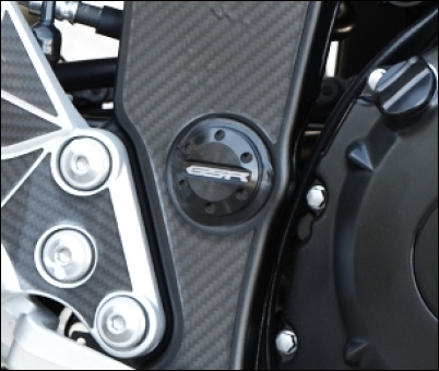 Cover swingarm axle for Suzuki GSR750 BJ. 2011-2016
