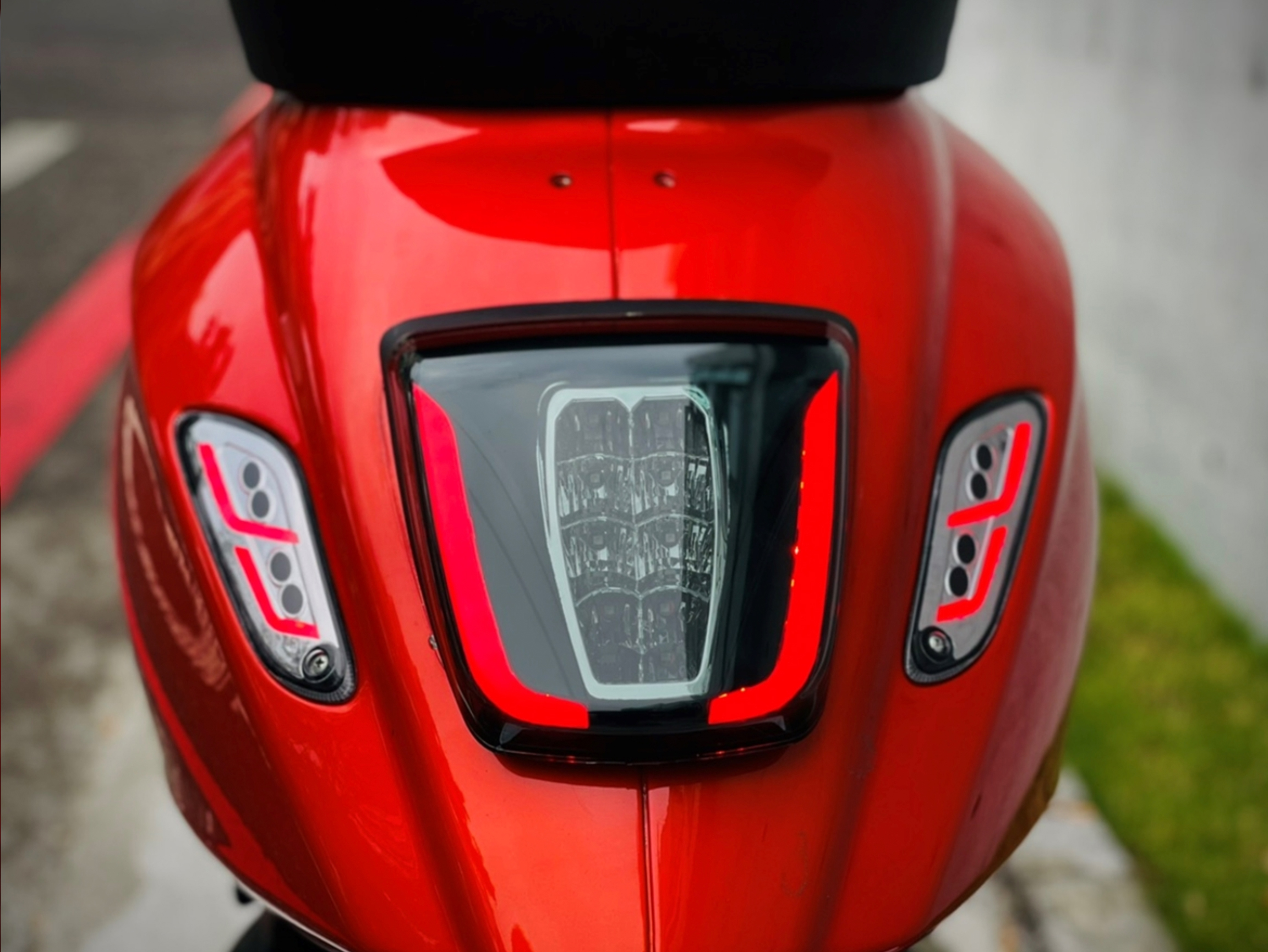 Taillight LED Zelioni for Vespa Primavera / Sprint 50-150ccm