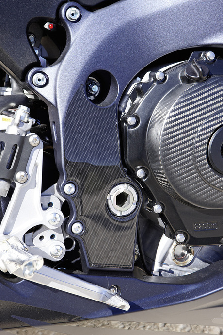 Frame protection film, carbon look for Suzuki GSX-R750 BJ. 2011-2017/ GSX-R600 BJ. 2011-2017