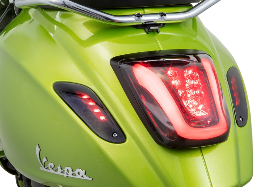 Taillight MK II tinted for Vespa Primavera/Sprint 50-150ccm, edge - black matt