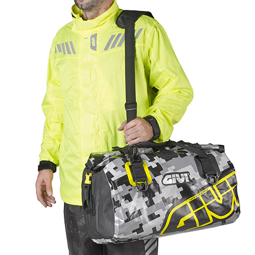 Givi EA115CM rear bag
