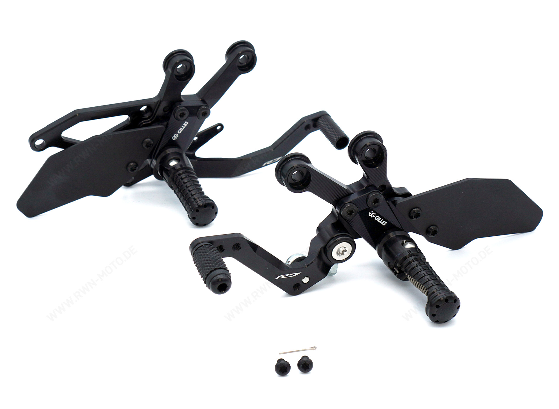 Adjustable billet aluminum footpegs for Yamaha YZF-R7 2021-
