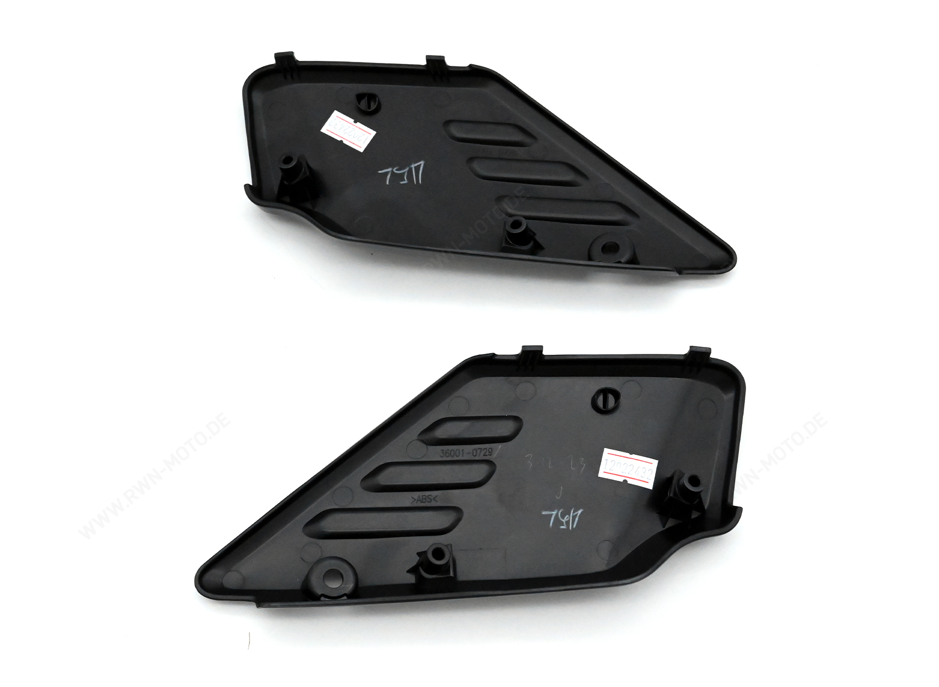 Knee pad set black for Kawasaki for Z 650 RS 2022- original