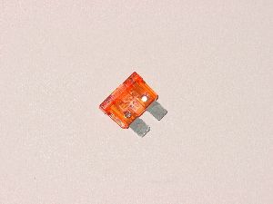 NF Parts fuse, red, 10 A, piece: 1, MIDI
