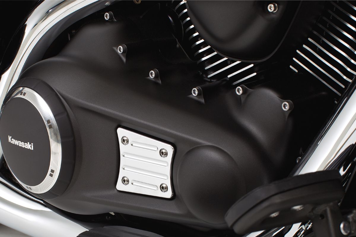 Bezel engine cover VN1700 Classic 2014/ VN1700 Classic Tourer 2014/ VN1700 Voyager 2014/ VN1700 Voya