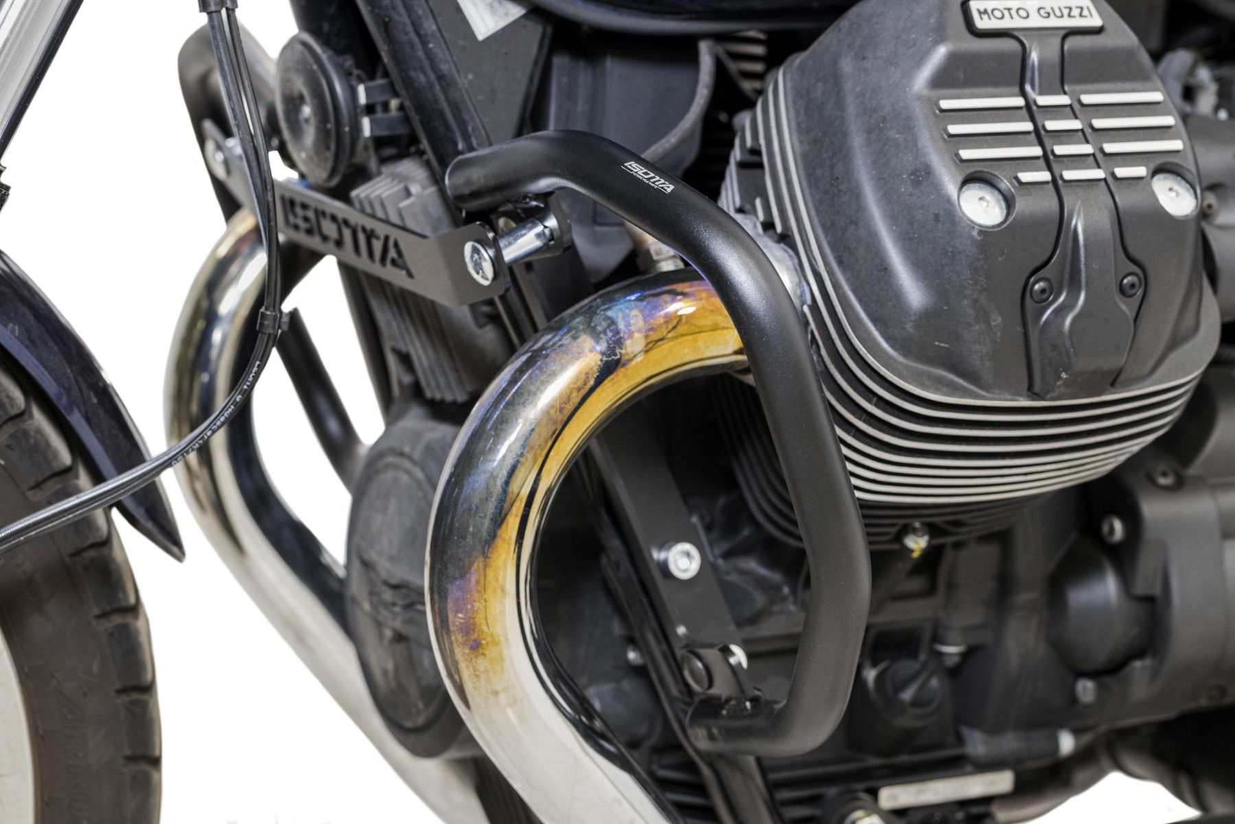 Engine guard black for Moto Guzzi V7 850 Special (21-24)