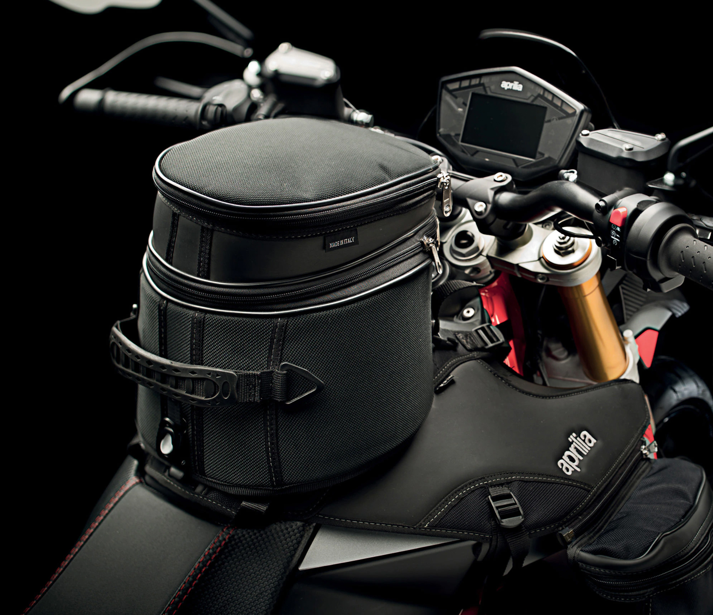 Original Aprilia Dorsoduro tank bag