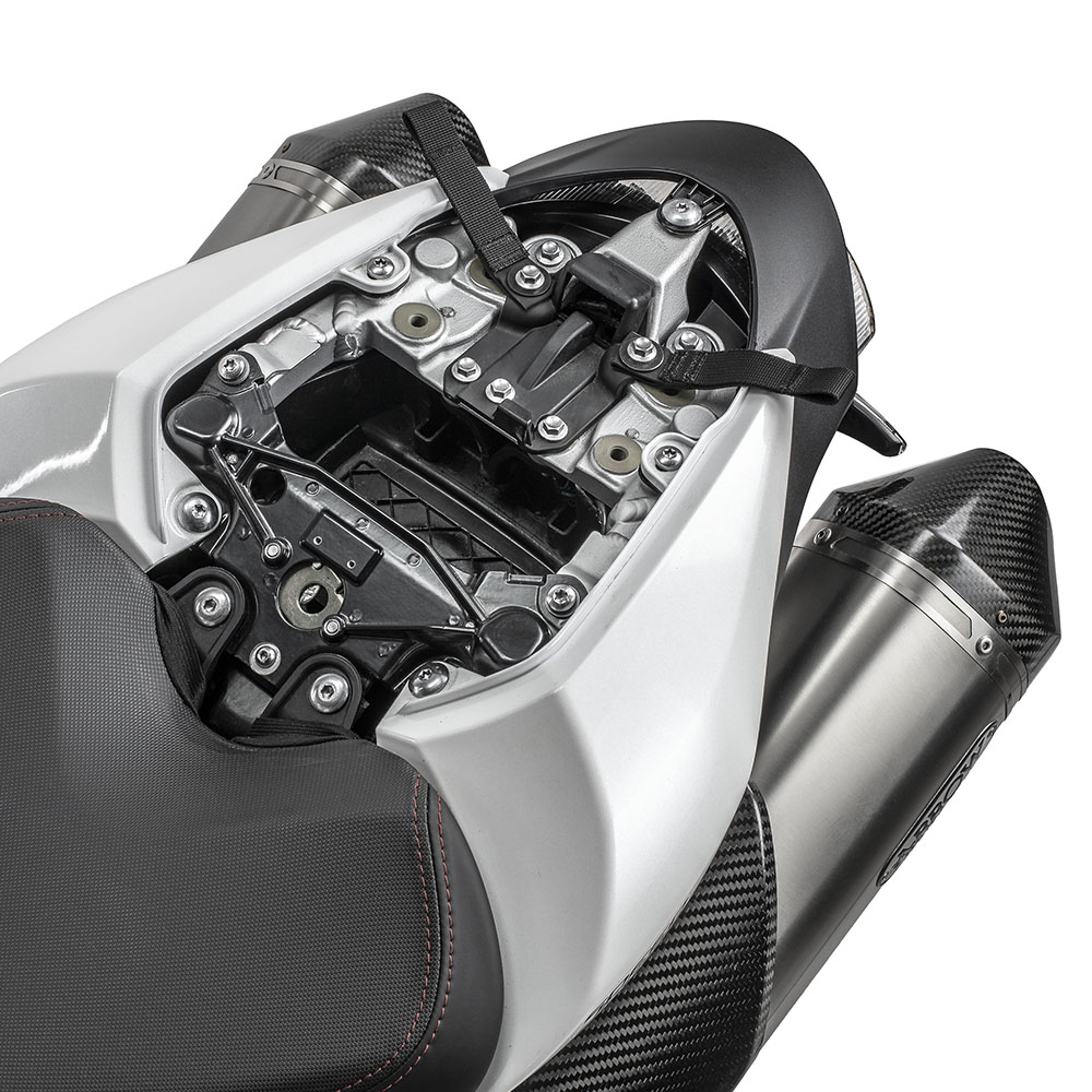 Kriega US drypack mounting kit for Triumph Speed Triple
