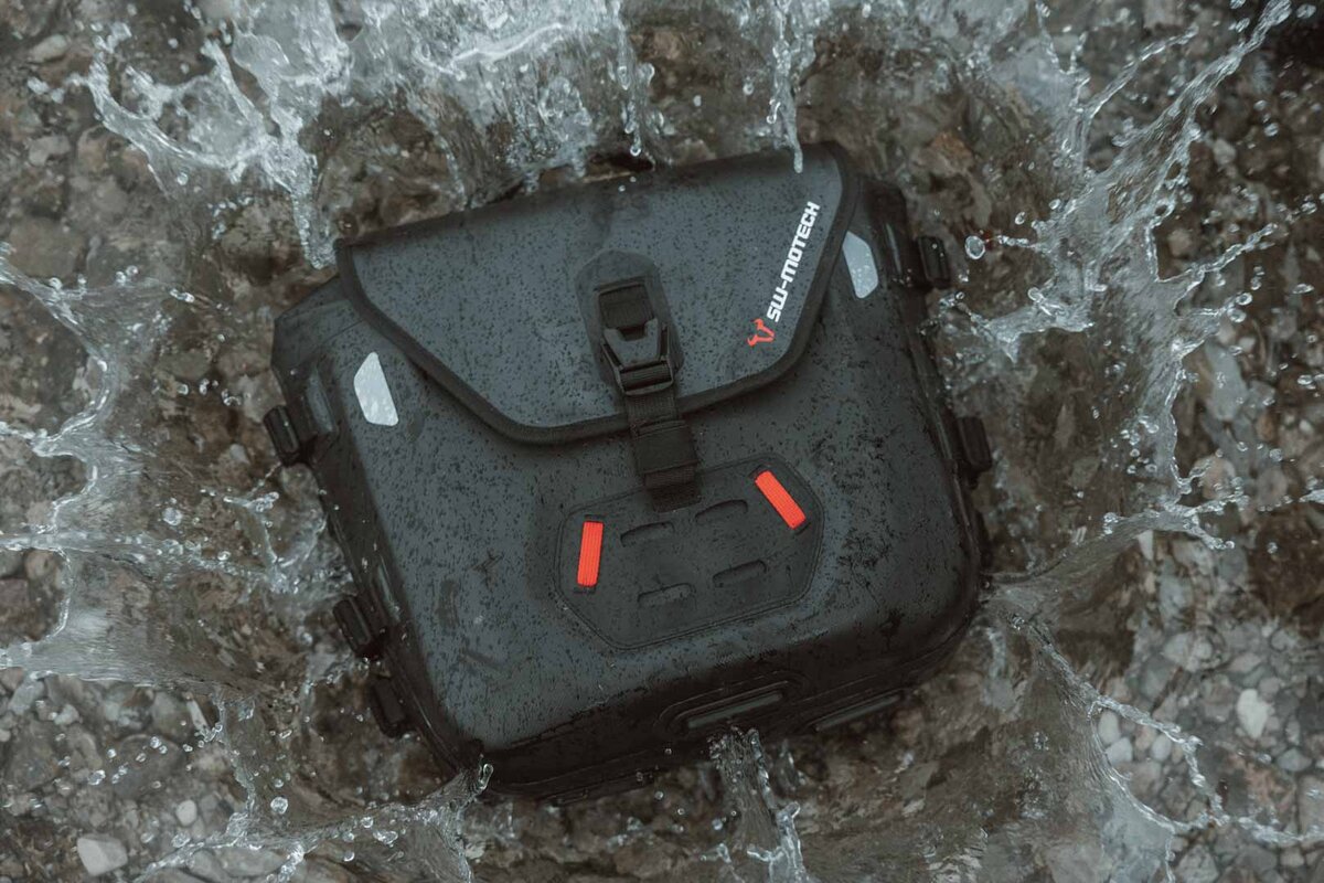 SW-Motech SysBag WP S with adapter plate for SLC side carrier left