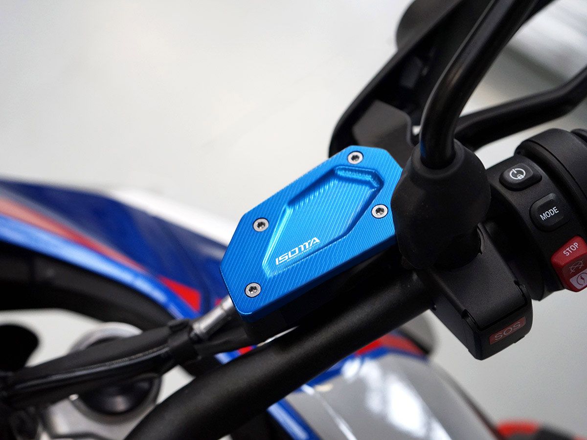 Caps for brake and clutch fluid reservoir for BMW R 1300 GS /Adventure