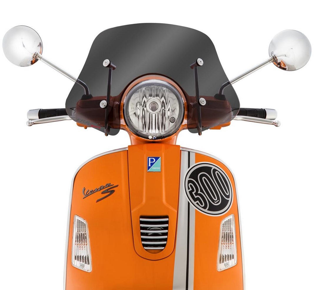 Flyscreen Piccolo for Vespa GTS/GTS Super/GT/GT L 125-300cc, tinted
