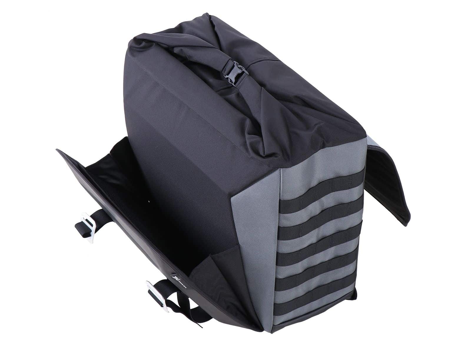Side bag set Xtravel Basic incl. 2x universal adapter plate for tubular side case carrier