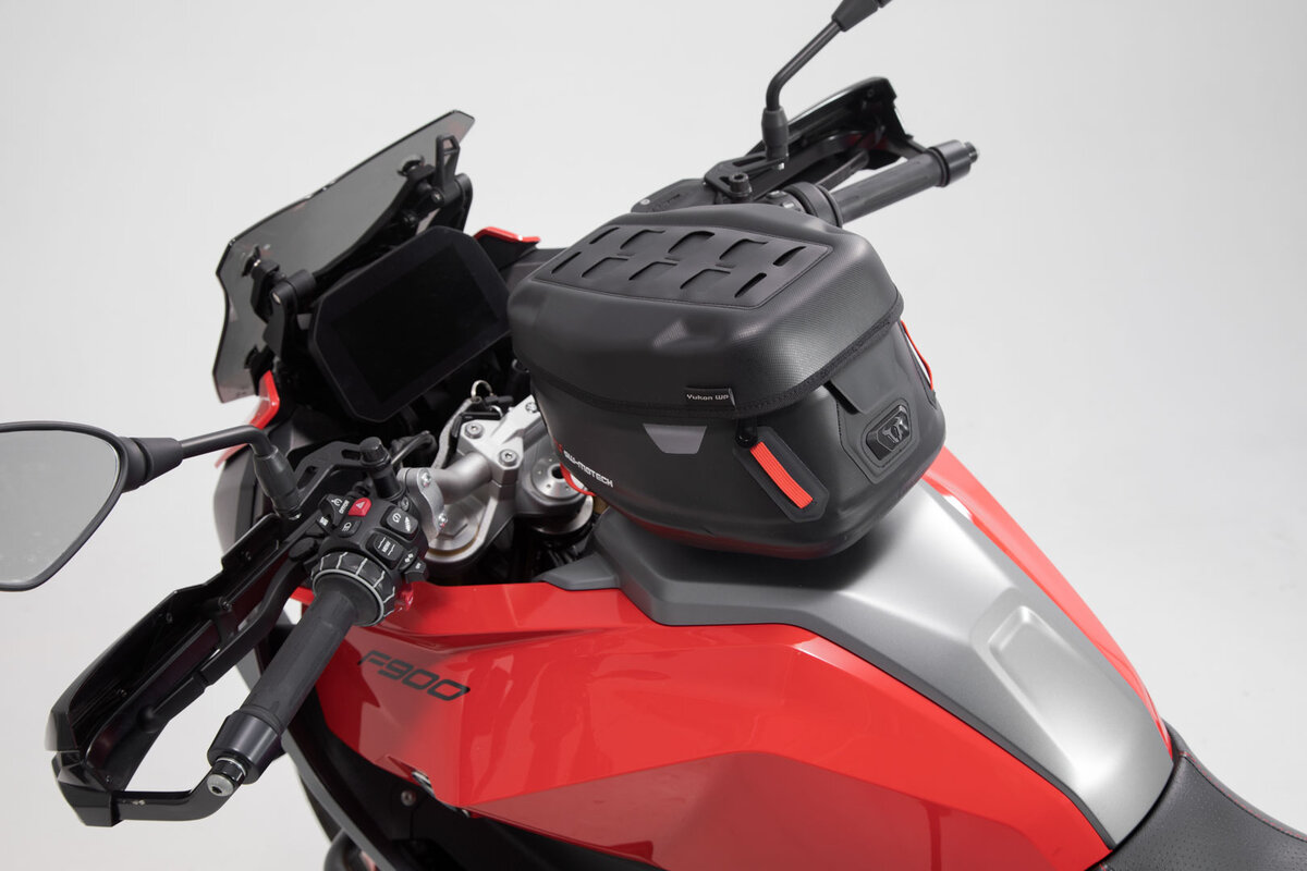 SW-Motech PRO Yukon WP waterproof tank bag for BMW R 12 G/S (25-)