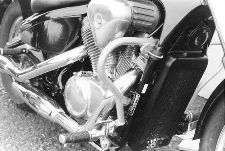 Engine guard chrome for Honda VT 600 C (88-00) Hepco & Becker