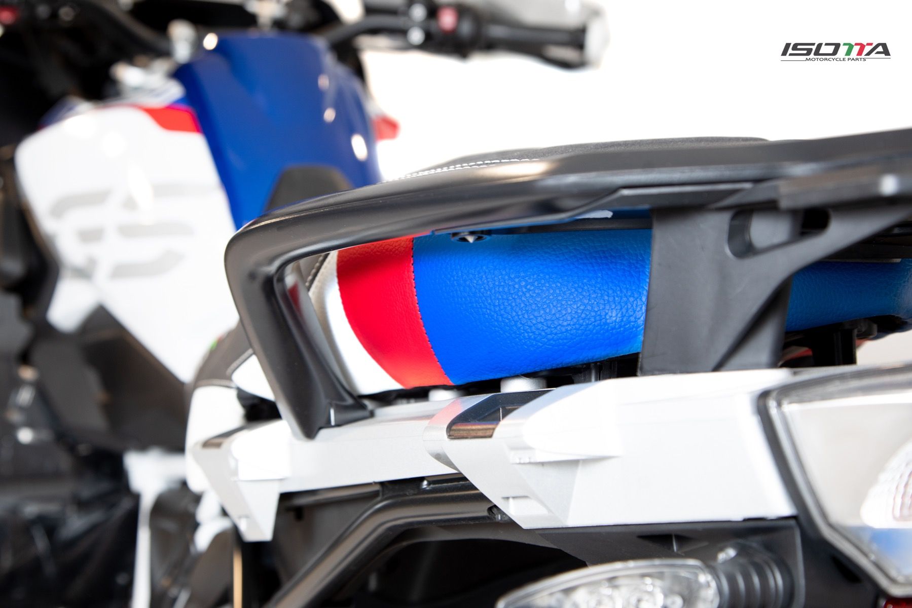 Passenger seat for BMW R 1200 GS LC /R 1200 Rallye /R 1250 GS